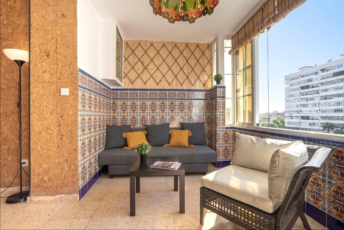 -Malagasunapts- West Beach Malaga Seafood & Relax Экстерьер фото
